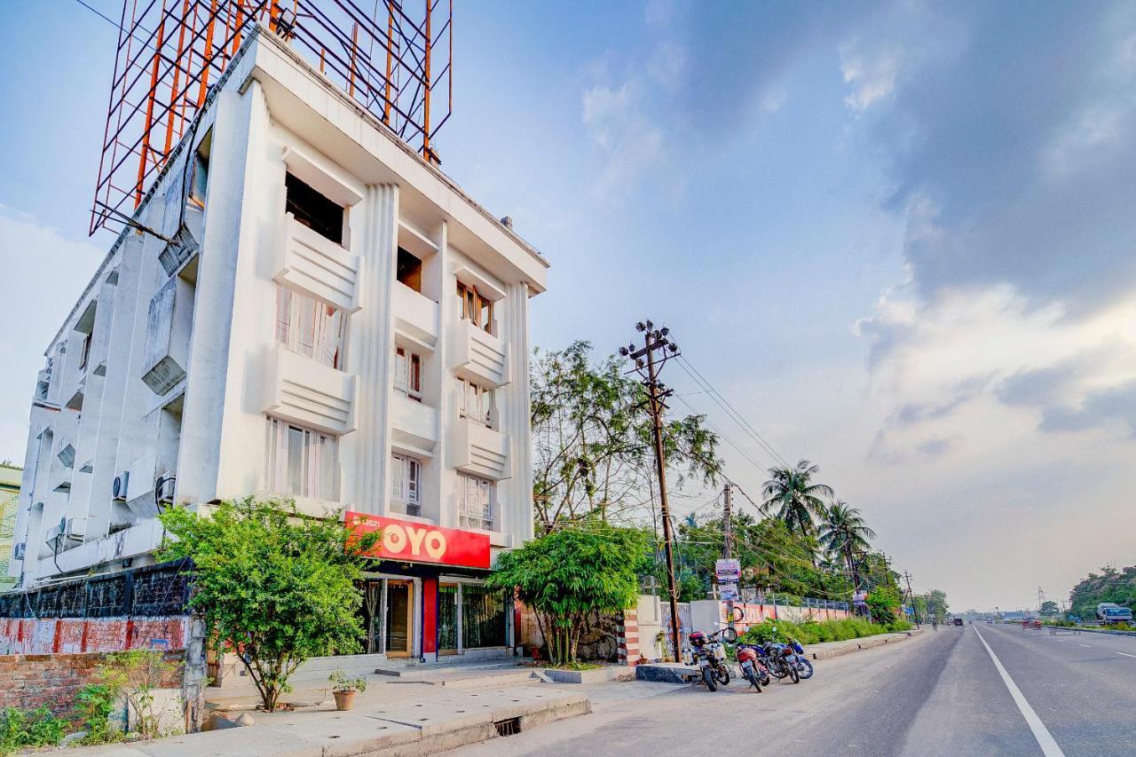 סיליגורי Oyo 13521 Sudhriti Hotel מראה חיצוני תמונה