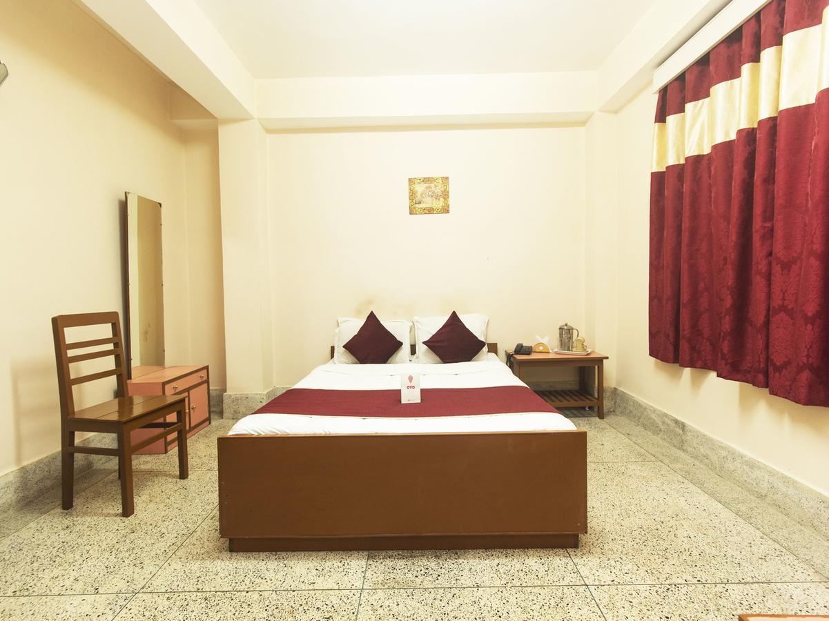 סיליגורי Oyo 13521 Sudhriti Hotel מראה חיצוני תמונה