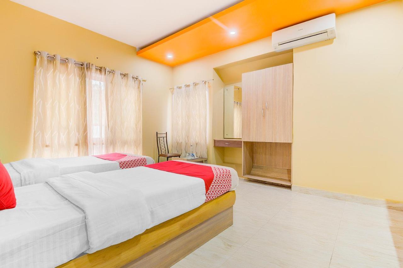 סיליגורי Oyo 13521 Sudhriti Hotel מראה חיצוני תמונה