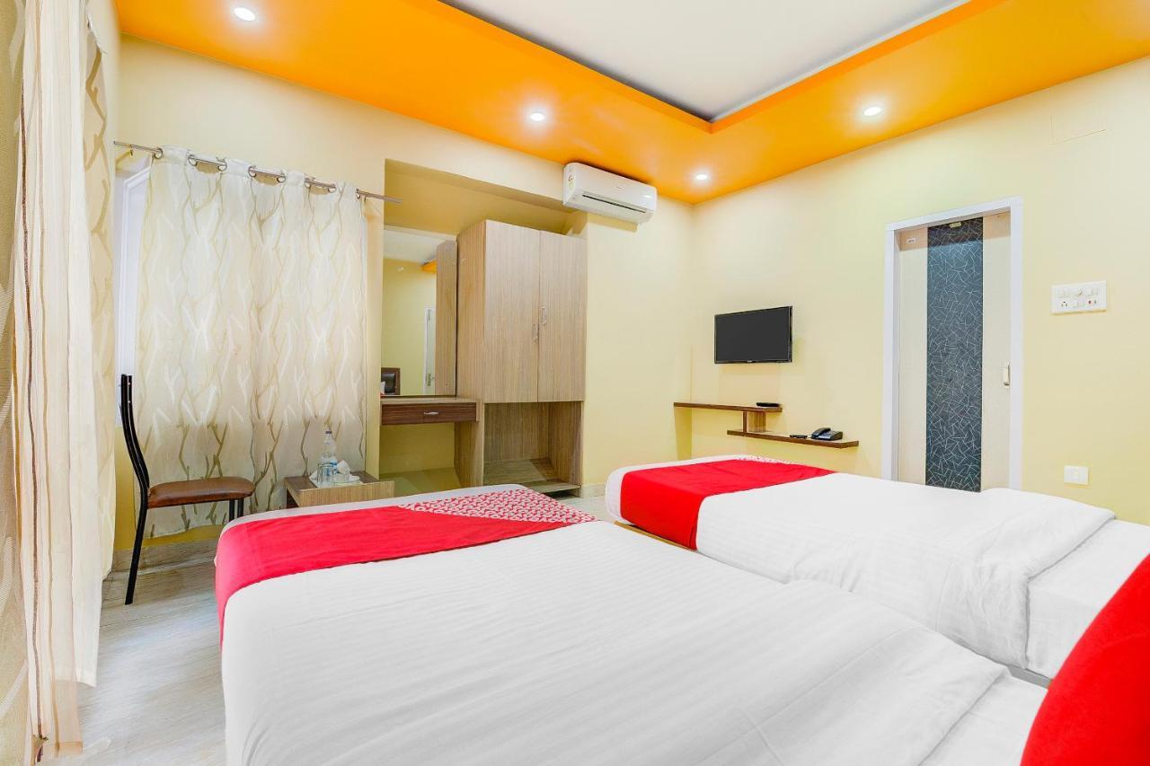 סיליגורי Oyo 13521 Sudhriti Hotel מראה חיצוני תמונה